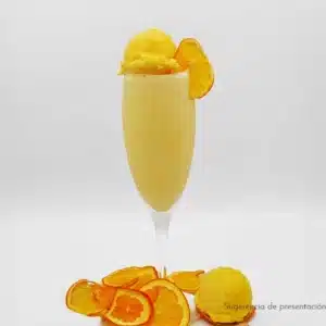 una copa de helado de naranja utilizando neutro sorbete komplet como ingrediente