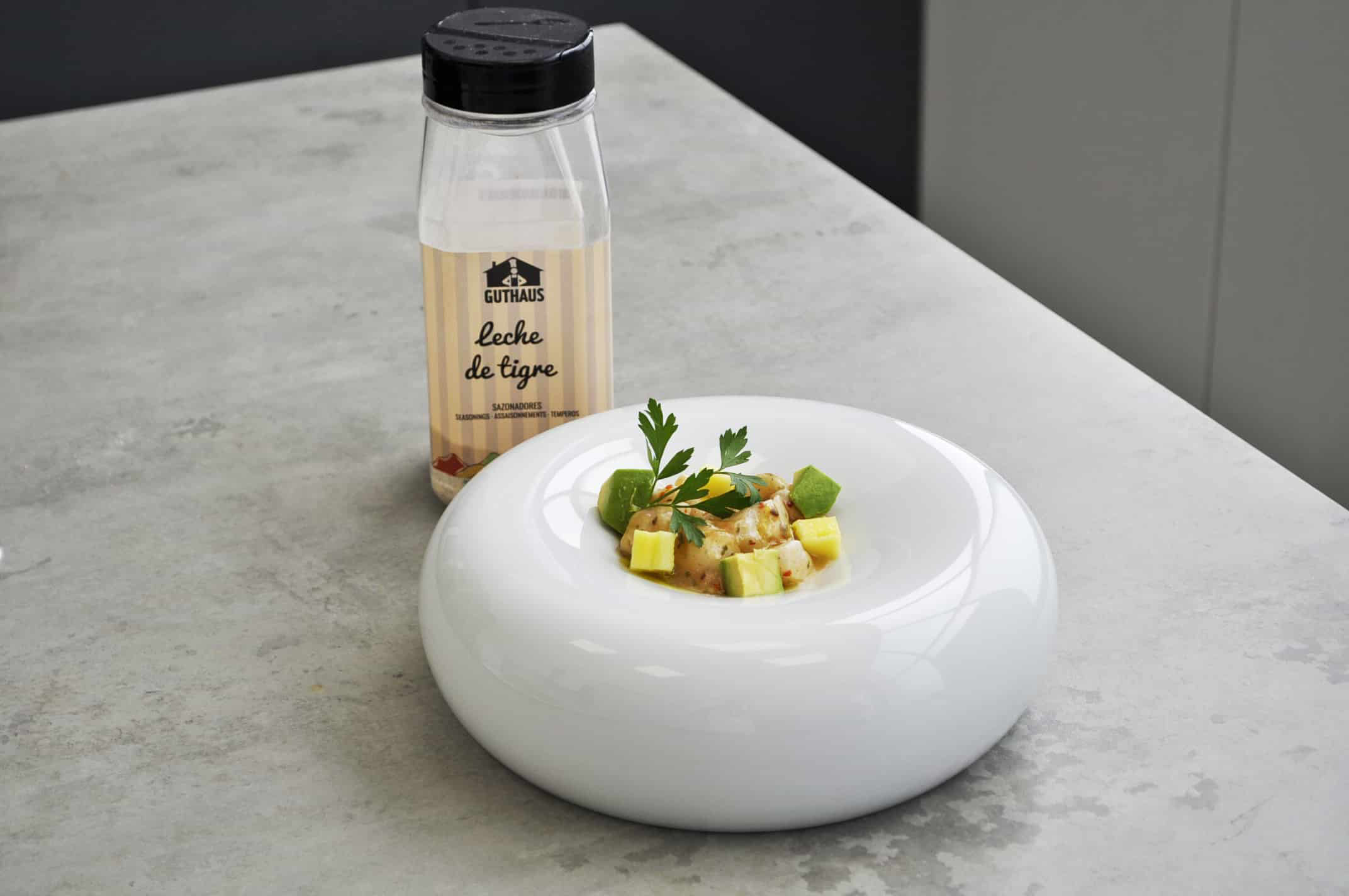 cebiche con leche de tigre guthaus