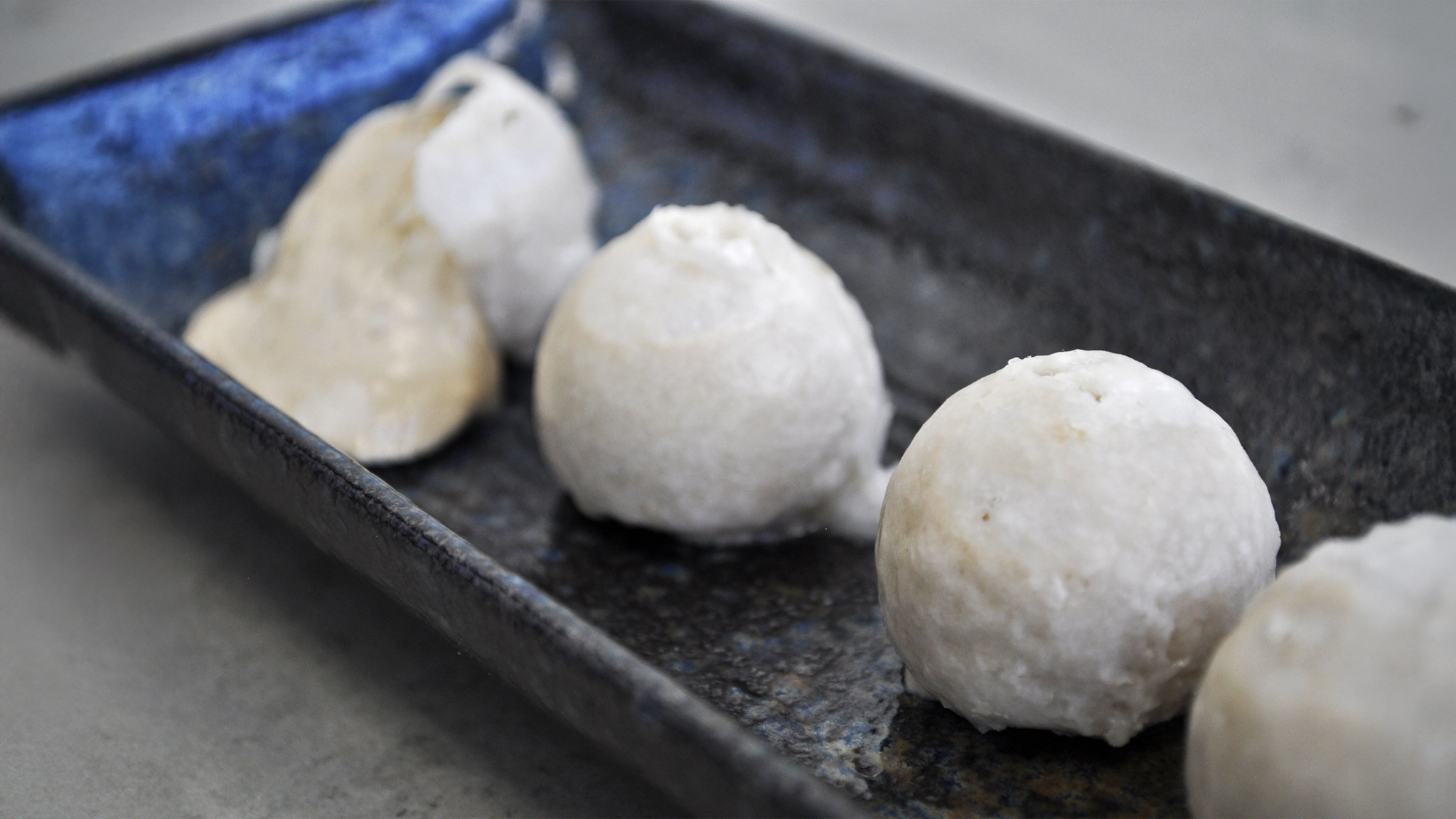 Bombon salado de foie y cacao